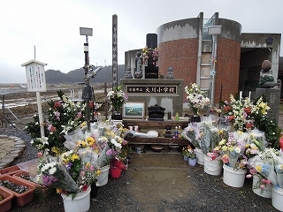 23石巻市立大川小.jpg
